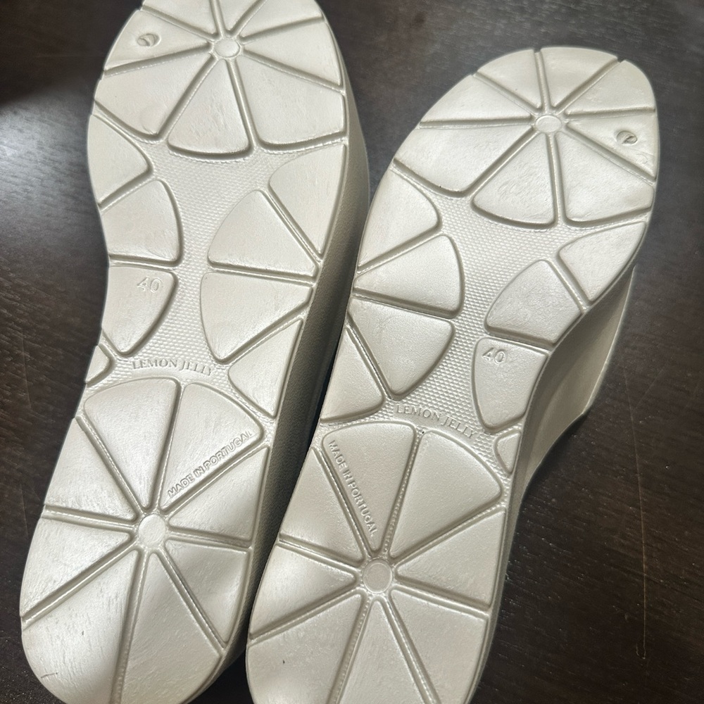 Lemon Jelly Slides